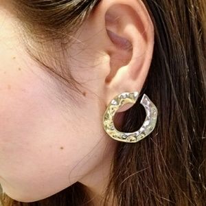 ❤ 4/$15❤ Silver Tone Irregular Curved Studs Earrings